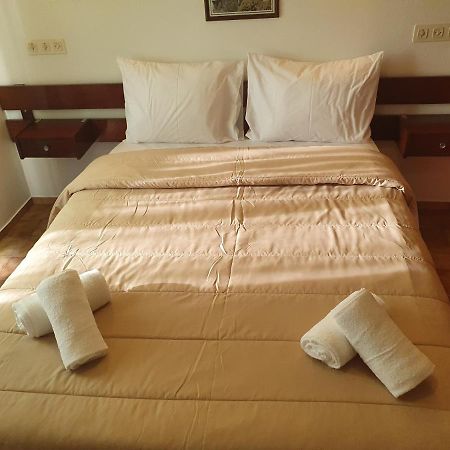 波尔蒂芒 Residencial Campo-Mar By Umbral酒店 外观 照片 A bed with a duvet