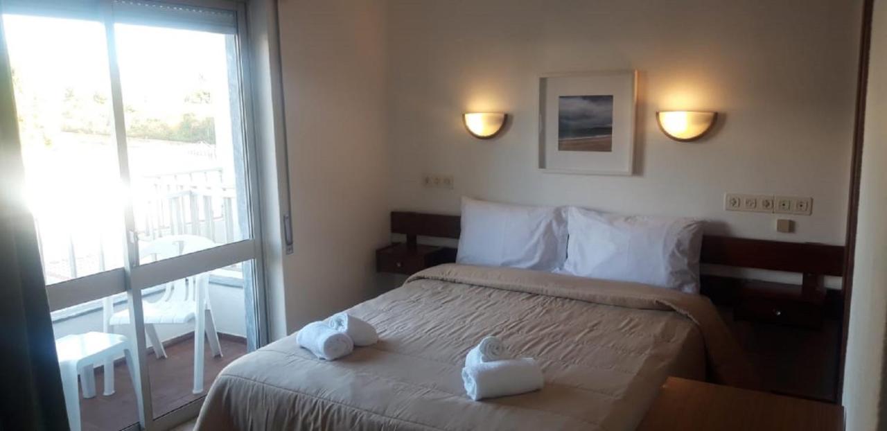 波尔蒂芒 Residencial Campo-Mar By Umbral酒店 外观 照片 A bedroom at the hotel